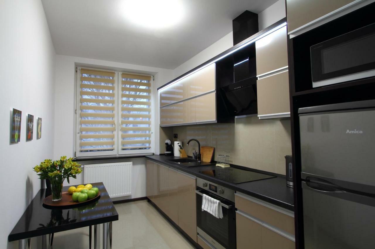 Апартаменты Apartament H&P Gold Варшава Экстерьер фото